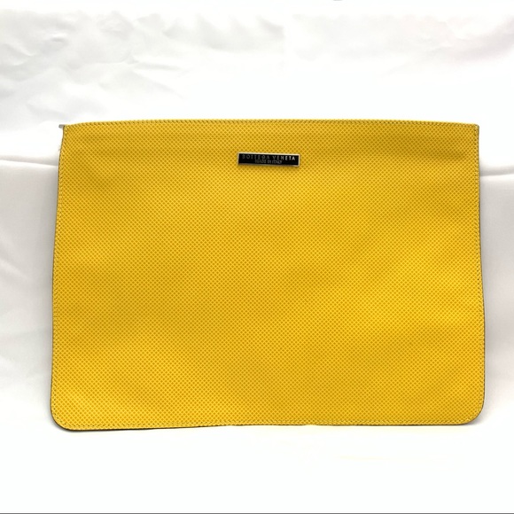 Bottega Vemeta Small Leather pouch - Picture 1 of 3